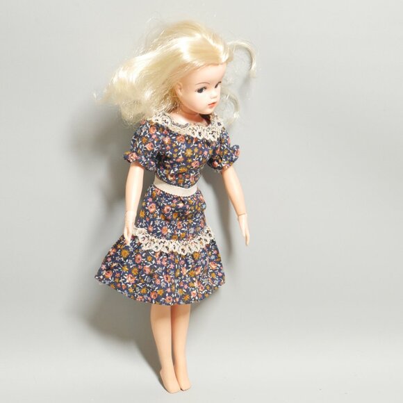 Sindy Doll Marx 033055X 1970s Original Dress Toy - Picture 11 of 12